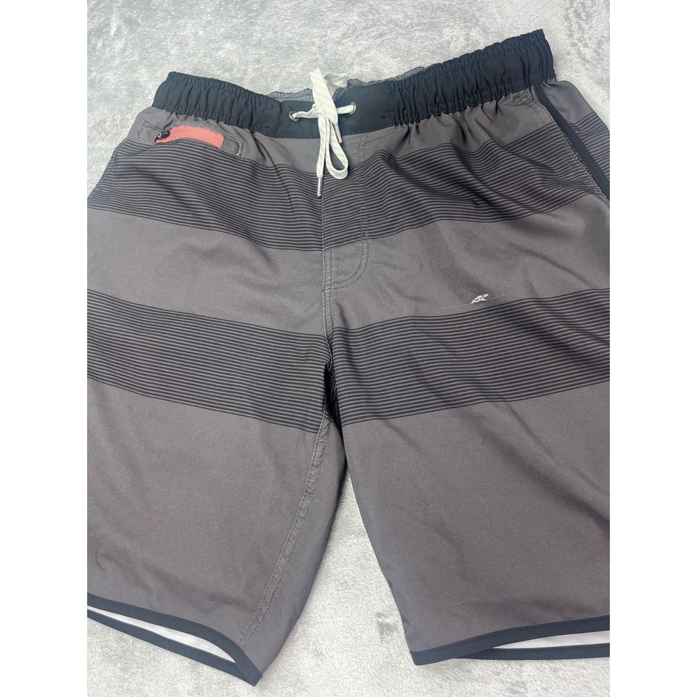 Vuori Banks Shorts Striped Swim Trunks Athletic Drawstring Medium